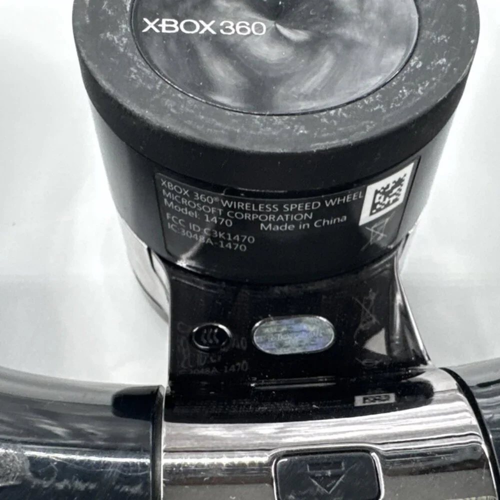Microsoft Xbox 360 Lot Black White Controllers Wired Wireless Remote UNTESTED